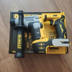 DeWalt 20V MAX ATOMIC 5/8" Brushless SDS Plus Rotary Hammer - Bare Tool