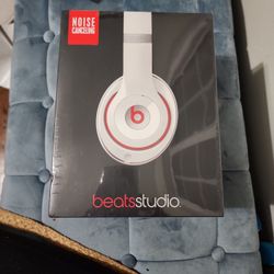 Beats Studio Ovear Ear Headphones