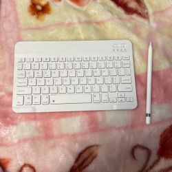 iPad Keyboard and Apple Pen 1st Gen