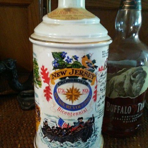 Old Rip Van Winkle Bourbon Decanter 1975 bottle