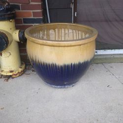Large Outdoor Ceramic Planter With The Stand From Pier 1 Imports 