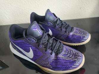 Nike Kobe Mentality Purple Black Basketball Shoes Size 9.5 for Sale in El Paso TX OfferUp