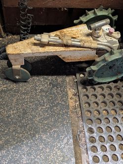 Vintage Craftsman walking sprinkler