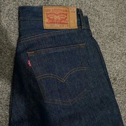 Blue Levi 501s Size 32 32