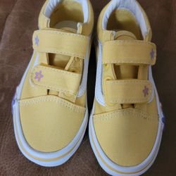 Vans Old Skool V Skate Shoes 