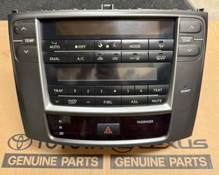Lexus IS Climate Control