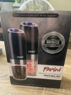 Spice mill set-brand new !