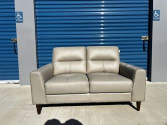 Brand New. Top Grain Leather. Loveseat. $399 Latte Color