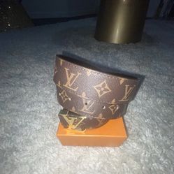 LV Brown Belt sz 32