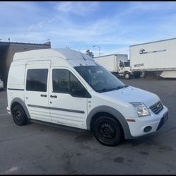 Van With Lift Ramp