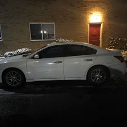 2010 Nissan Maxima