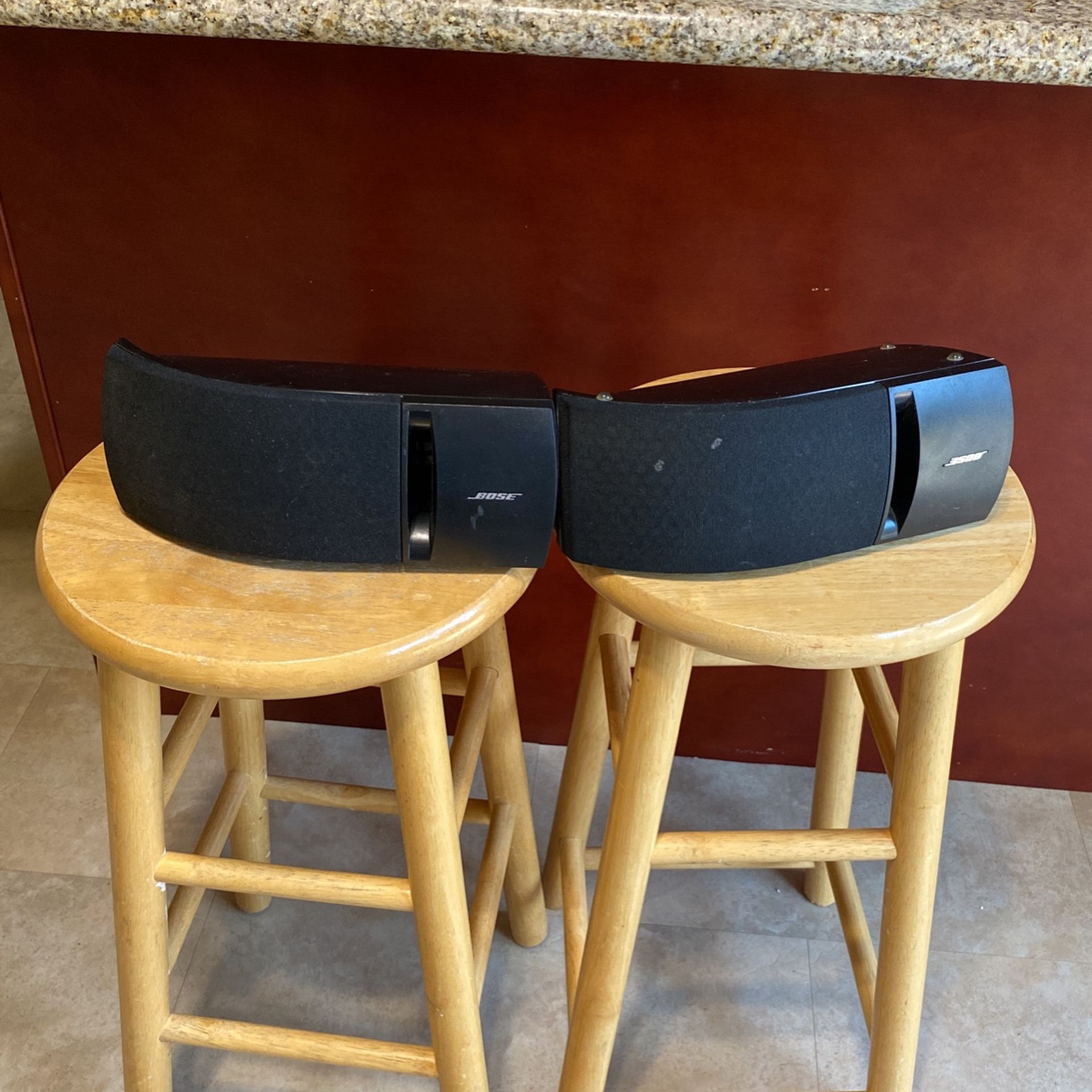Bose 161 Black Full Range Bookshelf Left & Right Speakers 