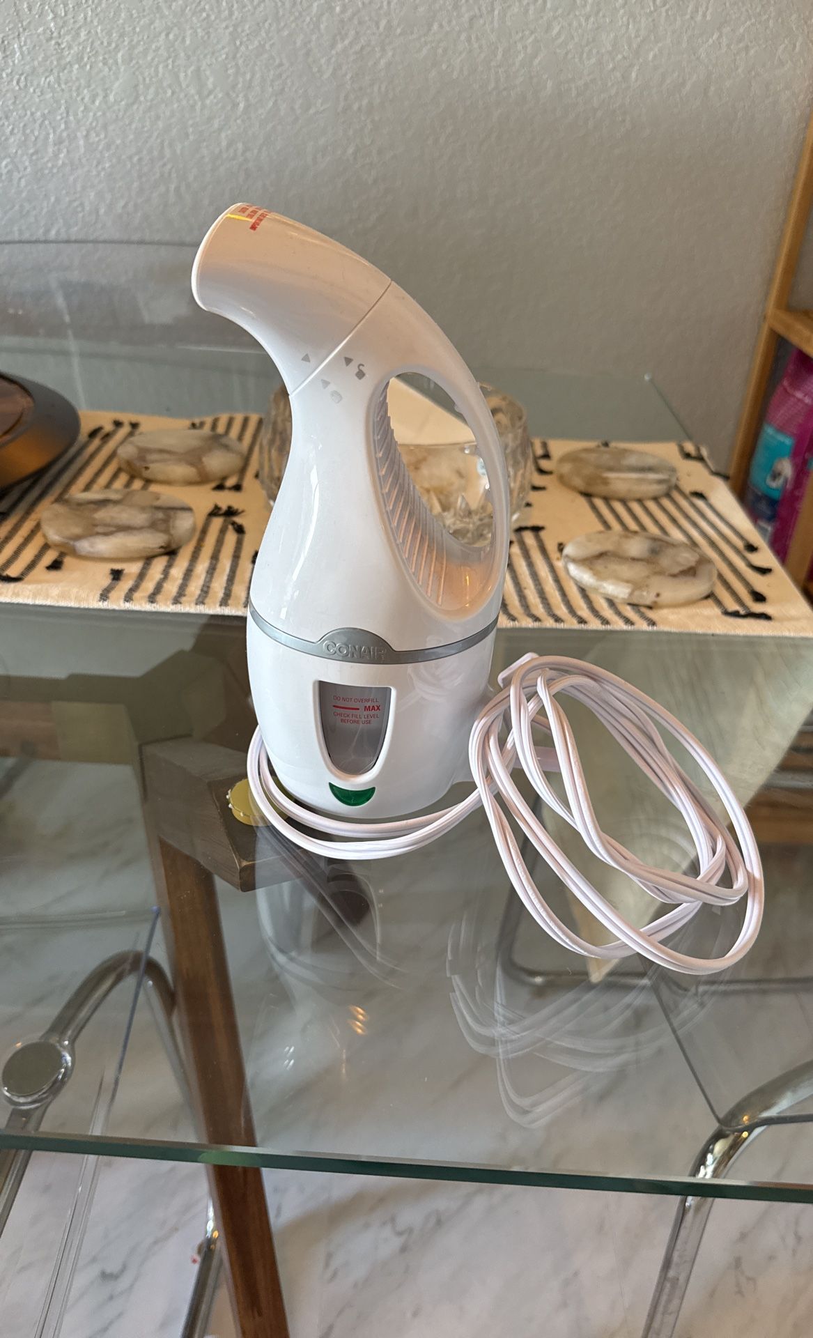 Conair Clothes steamer