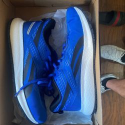 Reebok Size 9