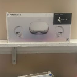 Meta Quest 2 256GB VR Headset – Like New, Complete in Box