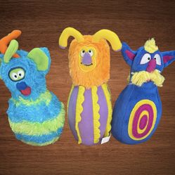 MELISSA & DOUG MONSTER BOULING LOT OF 3 PLUSH TOYS 7”