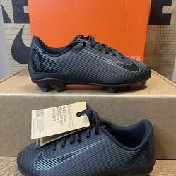 Nike Jr. Vapor 16 Club FG/MG Soccer Cleats Shoes Size 4Y /Fits Women 5.5
