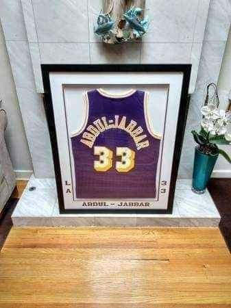 Kareem Abdul Jabbar signed jersey LA Lakers legend 33 Authentic,framed.
