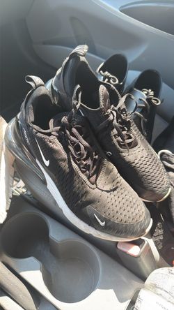 AIRMAX 270  - SIZE 10.5 men