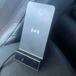 Real Phone Charger + Hidden Camera With Micro SD Card