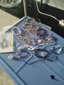 Jewelry bag $10.00