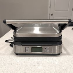 Cuisinart Grill & Griddler Combo - NEW IN BOX