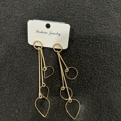 Elegant Gold Leaf Danglers 