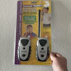 KAWASKI WALKIE TALKIES WITH BUILT IN FLASHLIGHT NEW IN PACKAGE