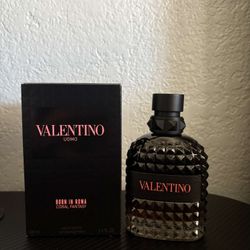 Valentino 