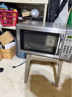 Emerson professional microwave