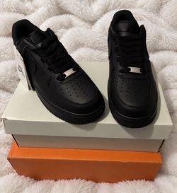 New Nike Air Force 1 Size 8 Men