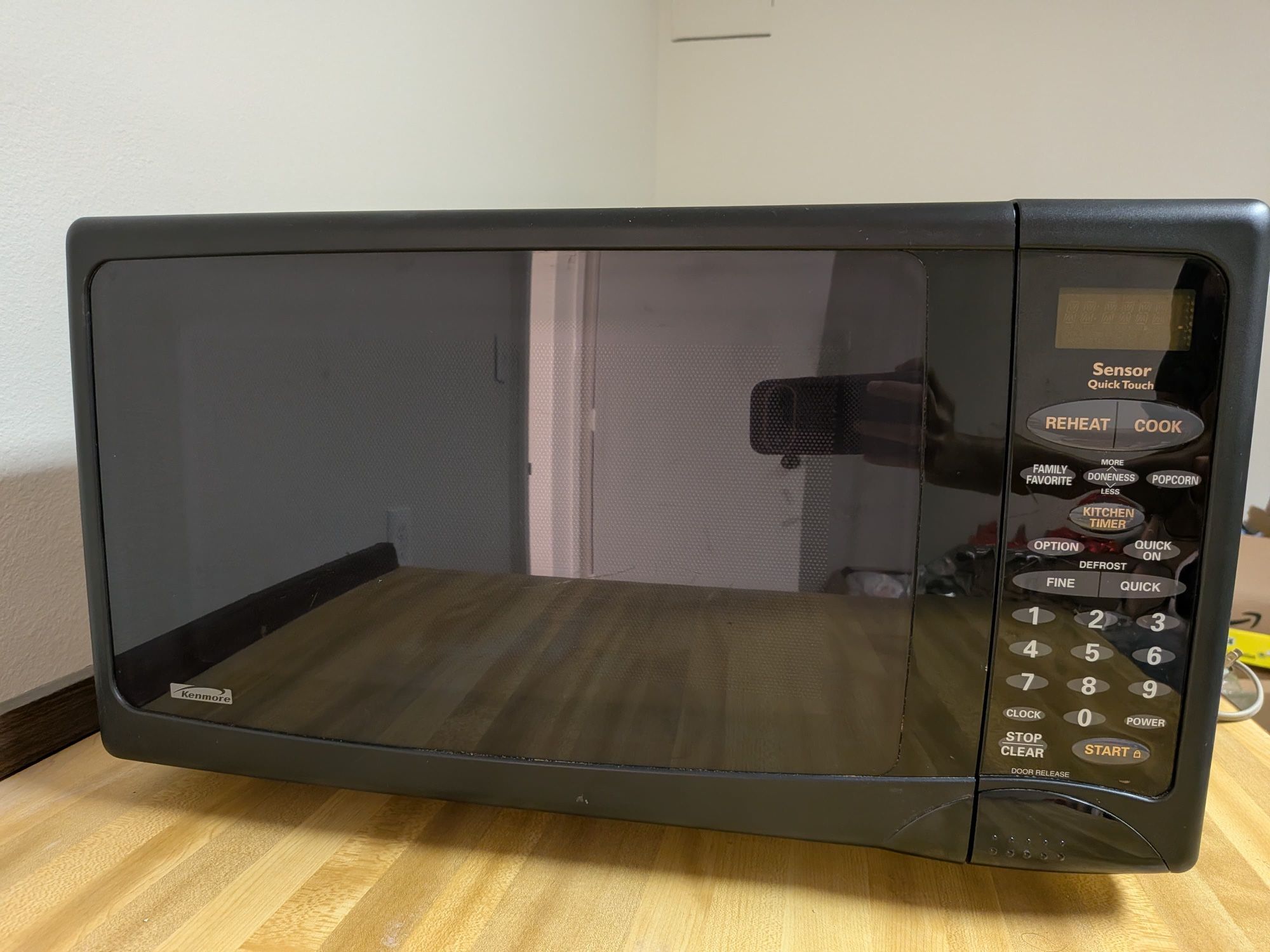 Kenmore Table Top Microwave