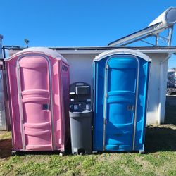 Porta Potties 
