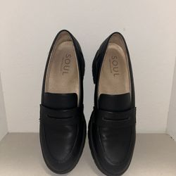 Black Women’s Loafers (Faux Leather) 10W