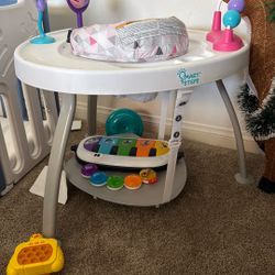  Baby Trend 3-in-1 Bounce 'N Play Activity Center Plus