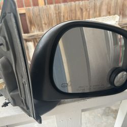 2008 Dodge Ram Truck Mirrors 