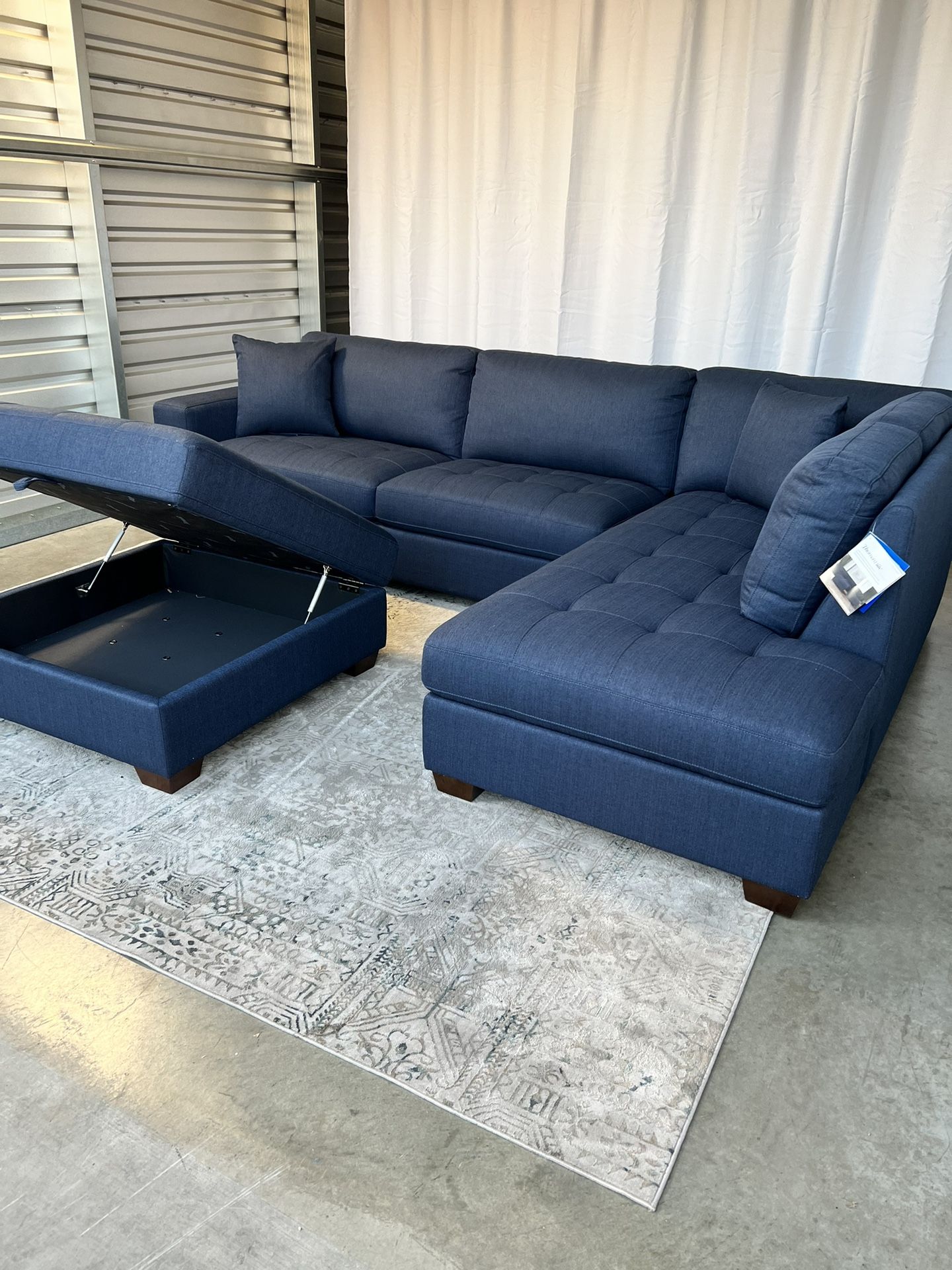 Thomasville Sectional Sleeper Sofa Baci Living Room