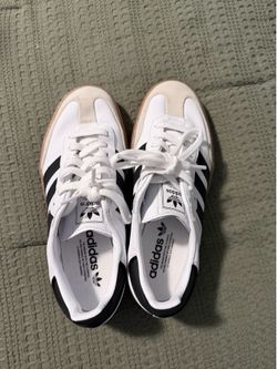 Women’s Sambas