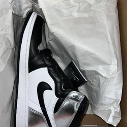Jordan 1 Silver Size 8.5
