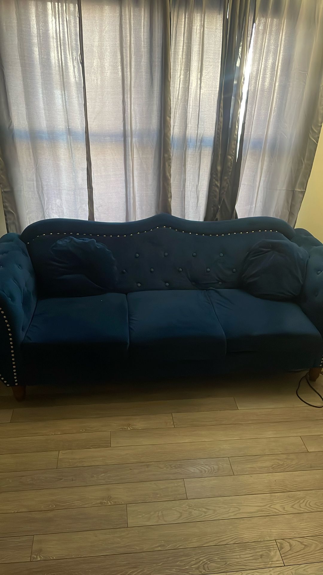 Lux Sofa