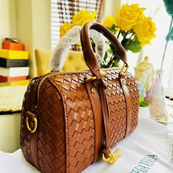 Purse New/ Cartera Nueva 