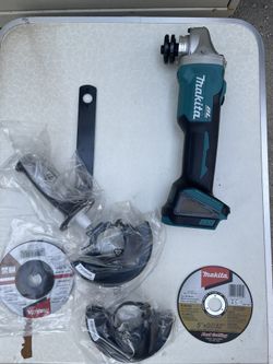 18V LXT Lithium-Ion Brushless Cordless 4-1/2 in./5 in. Cut-Off/Angle Grinder (Tool-Only)