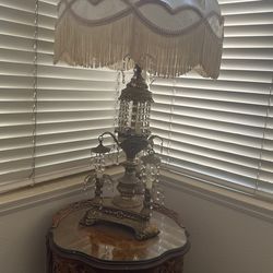 Big.  Lamp 