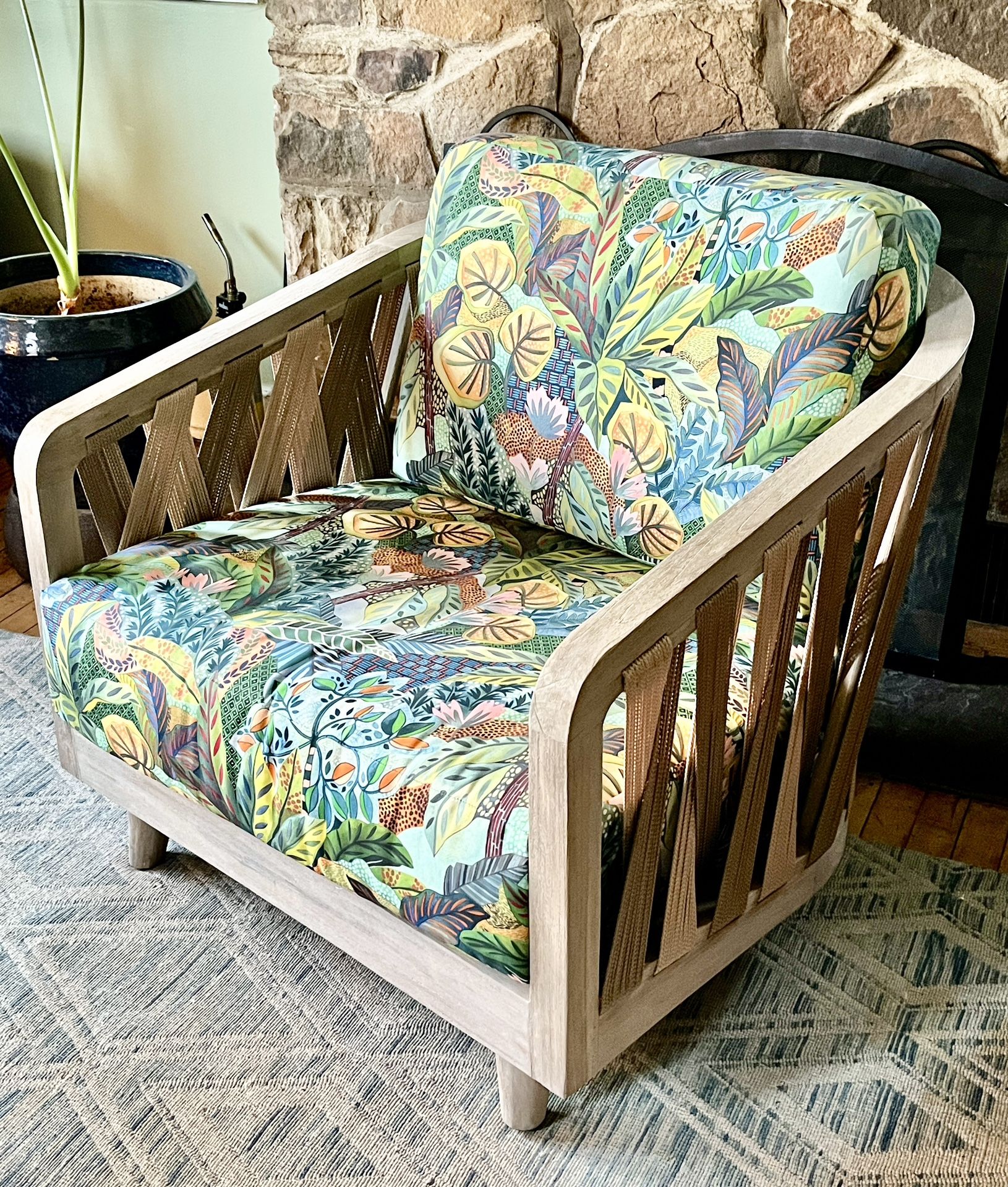 Outdoor Lounge Chair