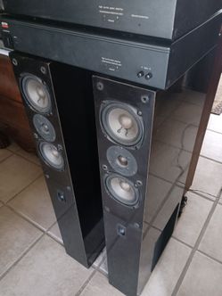 NHT and ADCOM amps