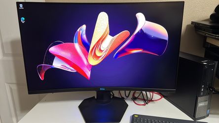 Dell CURVED GAMING 32” Monitor/165Hz/QHD/1440p/LED
