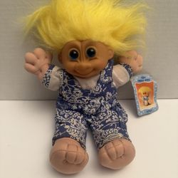 Vintage Russ Berrie Troll Doll Plush 