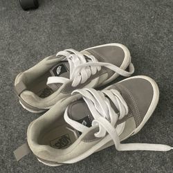 Gray knu skool vans
