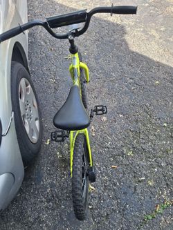 Kids BMX-Style Bike Neon Yellow