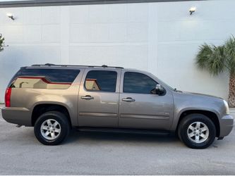 2011 GMC YUKON / SUBURBAN